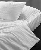 White stripe – Fitted Sheet