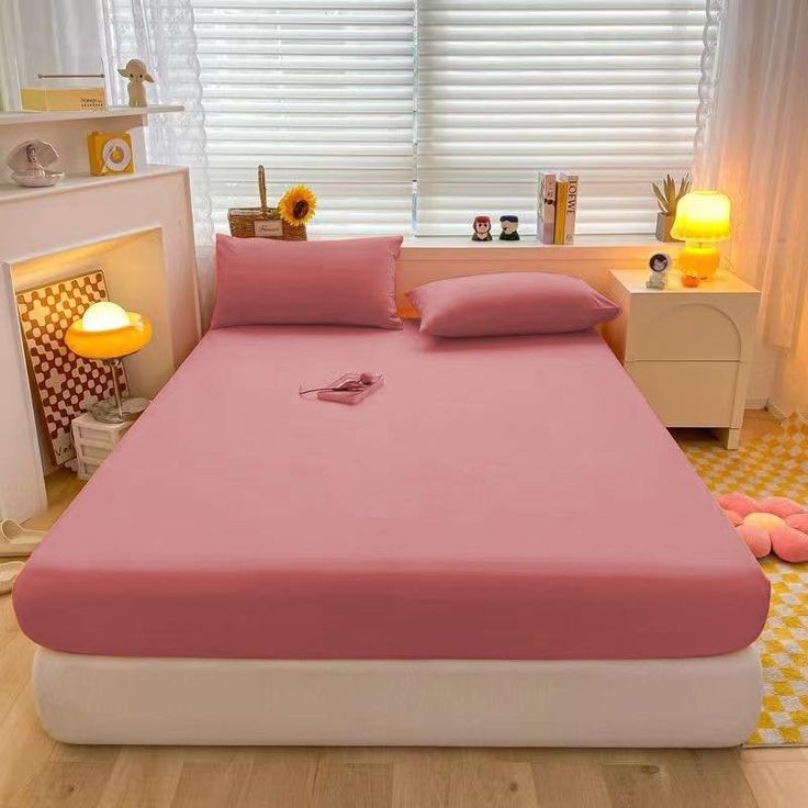 Pink solid - Complete bedsheet - Image 1